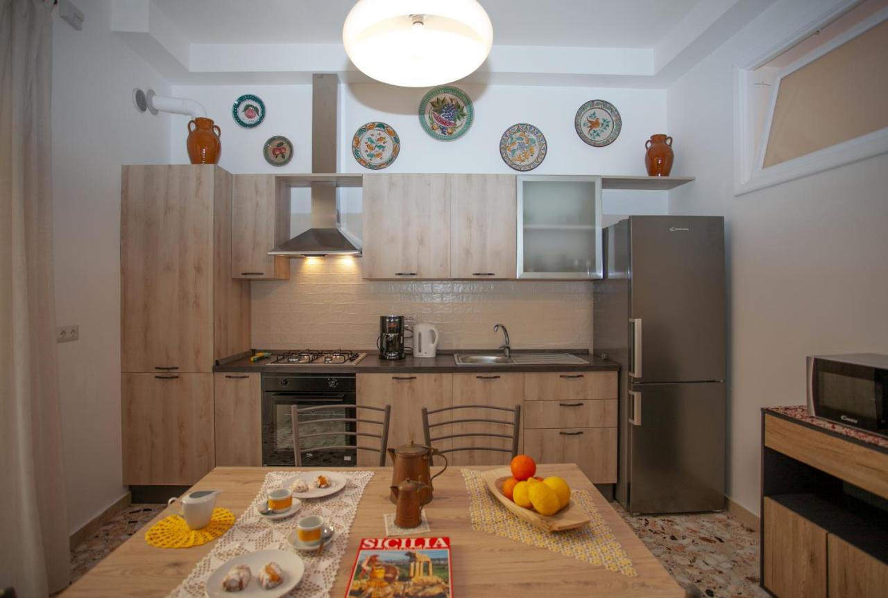 타오르미나 Casa Rosa 아파트 외부 사진